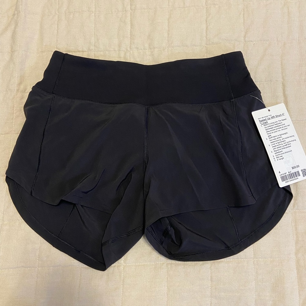 lululemon Speed Up Mid-Rise Lined Short 4”